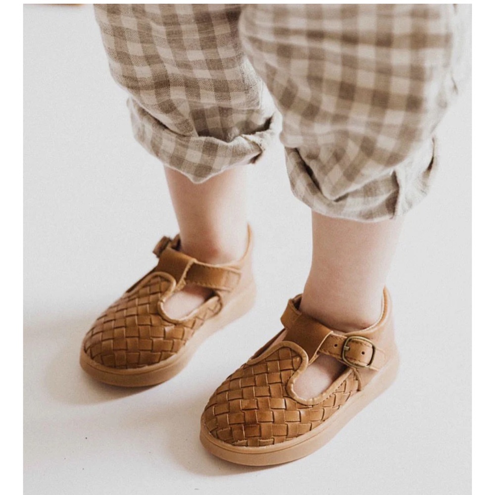 Consciously Baby Leather Woven T-bar. Toddler size 8
